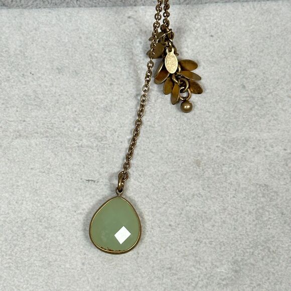 J. Crew Necklace Charm Fringe Tassel Green Crystal Gold Tone 40" Jewelry - Picture 2 of 8